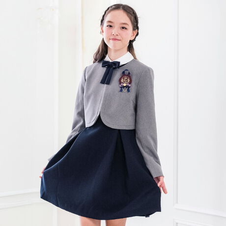 hɃghЂƂӂ蔒݃s{̏iZbgAbvƎ}鏗̎qɂ߂̂́Aiȃs[XX^CɃgh̎qZbgAbvB؂Ȉ̂Ƃ͌┭\AƂoȂǒP̂łǂǂ񒅂܂킵s[X́AhlȈۂ̖nlCr[AiNVJȖnO[AgĥlCr[XgCvAX^CbVȃO[XgCvAWJ[iL[gȃ`FbN2FAۂقȂ6̐Fł̂pӁBwZƂ̂̓łA 炵yŁIyidlzYFLkFȂň݁FWPbg͕ʁAs[X͒ʔN┖̐nFȂ|PbgFȂnFs[XAWPbgɗn[^:TK1121]yir[zw󌱂ƑƎɎĝTĂ̏iɒH蒅܂Br[QlɔY݂ɔY݁A145Z`قǂ̍אg̖160Z`wƂAXJ[g͕GAsb^łB150Z`𔃂ĂAs`s`̂ł͂Ǝv܂BFvČ߂̍ł̂ŁATCY傫ڂ𔃂ǂƎv܂BO[XgCvAƂĂi悭EGXgLXJ[gCƂĂYőfGȏiłB----------------wɍ̃WPbgƃO[`FbÑs[XIт܂BG̒ɂāA̐g142cm33kg160w܂B͏łAs[X͕̒GɂȂ邭炢ŁÂƂ傤ǂ炢łB͂Ã̕r[ʂA^CgȃfUCȂ̂ł傤BWPbg͑̂ŁADグĒ悤ƎvĂ܂Bn͔߂ŏ_炩AFt炵ĉłBĂ܂ByƁzqtH[}ELbYJWAȂǃACe͐YɂāAnFȂi̐FfUCA^O̗LfUCقȂꍇ܂Bs[gwA܂͓i𕡐_w̏ꍇ̓fBe[ɍق邱Ƃ܂BCOYił邽߁AD EdĂ̊Âꍇ܂B܂ɐViL̐̂ɂcĂꍇ܂BZ[ΏۏiȂǔ̔Ԑݒ̏íAԓɁyzĂƂŉiKiʐ^͂ł̐Fɋ߂Â悤HĂ܂Aqlgpp\R̃j^[ݒ╔̏Ɩɂ葽AF̕ωꍇ܂B