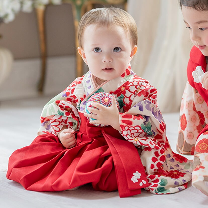 新品キャサリンコテージ 男の子 袴 size140〜155 紐下丈85 卒業式