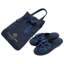 キャサリンコテージ(Catherine Cottage)のリボン巾着バッグ付きフォーマルスリッパ