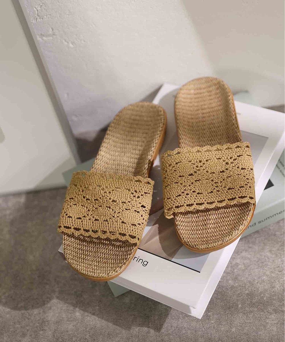 レースサンダル