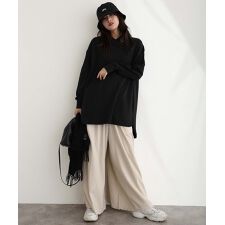 プールヴー(PourVous)のハイネックオーバーサイズトップス