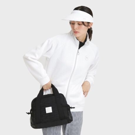 [^ԁFC8601328]yfUCzX^CbVȃSFŎhJꂽÂfUC̃J[gobOłBANZgƂĉf郏byꂽۂvXBTChɂ̓bV|PbgzuAƎ[ł֗ȎdlɂȂĂ܂BLxȃJ[WJŁASt͂A^E[Xł􂷂VviȃfUC͂łB[́ŁAMdi⏬𕪂Đ₷|PbgĂ܂BꂽڂƎp˔AMtgɂ΂J[gobOłBfUCŃ{[P[XpӂĂ܂BiiԁFC86|01327jydlzE|PbgF~3 O~3Ɩ̊֌WɂAۂFČꍇ܂B܂Ap\REX}[gtHȂǂ̊ɂA኱iƉ摜̃J[قȂꍇ܂Bd:430g(TvTCY)