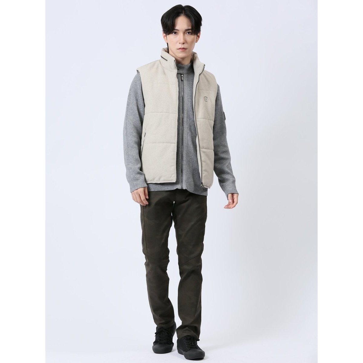 レノマ オム ウール ハイブリッド切替 中綿ベスト | タカキュー(TAKA-Q