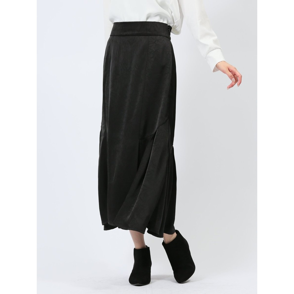 最終値下げ HYKE スウェード調フリンジスカート