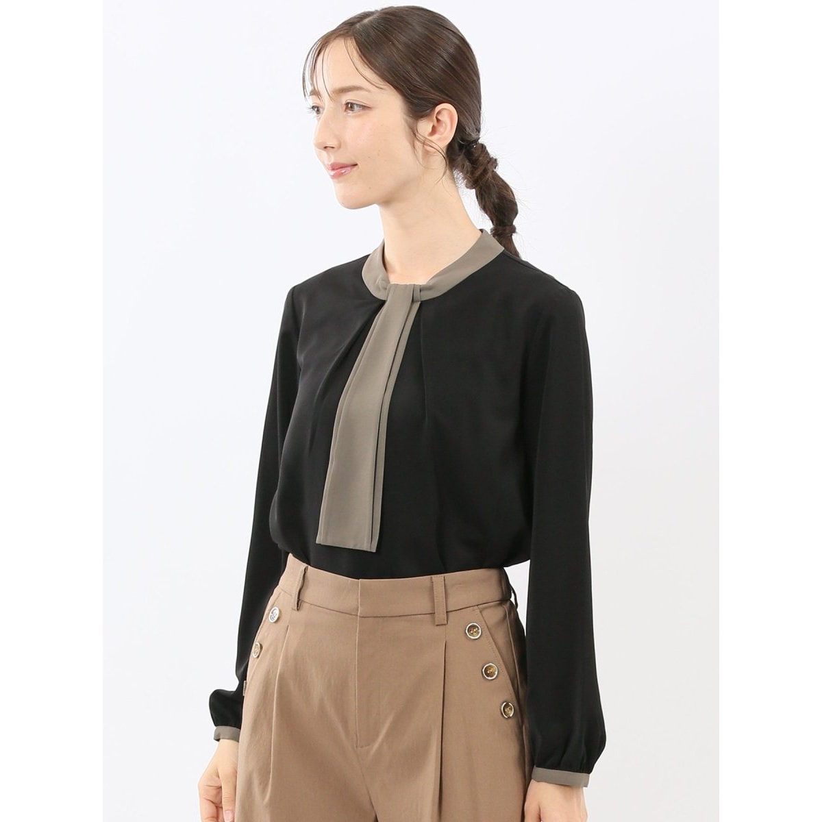 マーブルワルツ スラブ バンドカラー半袖ブラウス | m.f.