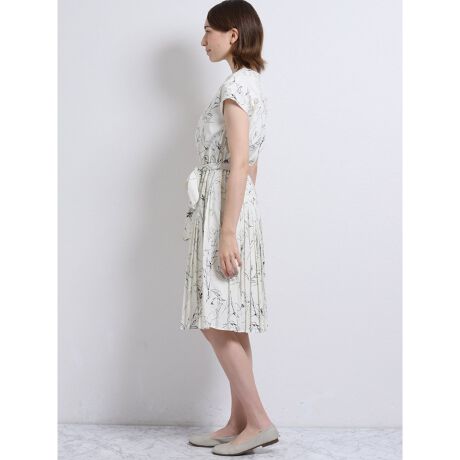 サテン布帛 半袖プリーツワンピース 花柄 M F エディトリアル M F Editorial ファッション通販 マルイウェブチャネル