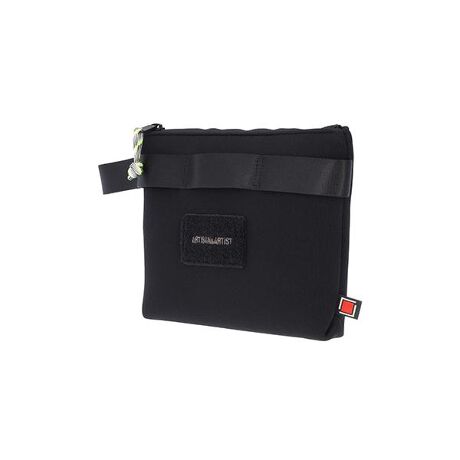 [^ԁFB2460032]gWF_[X{[_[XhRZvgɂVvȃfUC̃|[`łB́AubNJ[~[͂̂郉[WTCYBfނɂ́ACɂ{SLȂȂǂ̓Ay₩Ȉk|E^gpBuhŚAw̃by̏ɎhJŕ\Ă邽߁Anh[h̗vfAX|[eB[ɂȂ肷ȂfUCɎdオĂ܂Bʂɂꂽe[v́AobOȂǂoۂɎwЂ̂ɕ֗B̃[vĎ^т邱Ƃ\łBt@Xi[̈ɂ̓pR[h[vgĂ܂Bʐ^̓C[WłBۂ̓|[`݂̂̔̔ƂȂ܂BiڍׁEfށF[\]iC^k|E^(H) []iCETCYFW190~H150~D30mmEJ[FubN(BLK)EYF{