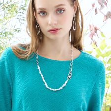 チェーン×パール調ネックレス