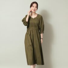 【後ろウエストシャーリング／手洗い可】ハートネックワンピース