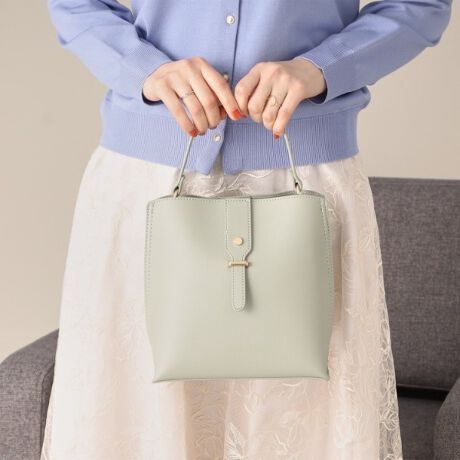 [^ԁFP9372024]yfUCzJVt̃xg肪|Cg̍~jg[gB̂ȍgpĂ̂Ō^ꂵɂ̂|CgIꂢ߃R[fɂJWAR[fɂ킹₷VvȃfUCłB⍂̂TCYȂ̂ŁA₷ׂACecɎ[Ă萮ڂ\y@\zVt@Xi[̃C[{V}Olbg̗̎Ow\BE\ȃXgbvŃ~jg[gƂĂg2waydlB|Pbg~1Ɩ̊֌WɂAۂFČꍇ܂B܂Ap\REX}[gtHȂǂ̊ɂA኱iƉ摜̃J[قȂꍇ܂Bd:405g