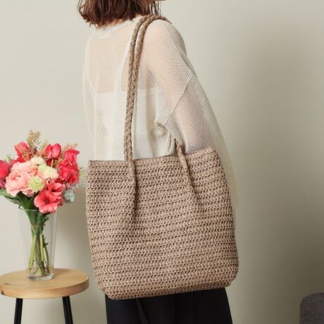 [^ԁFP9372048]yfUCzx[VbNȃnh^bNfUCg[gBVvȃfUCȂ̂ŁA莝̃`[Ȃǂ킹ĎɃJX^}CYĂL̒}`ŉוՂ[\BǂȃX^COɂ킹₷AĂ邾łȂꊴ̏oACełBy@\zA4TCY[\Bɂ₷߃nhB|Pbg~2Ɩ̊֌WɂAۂFČꍇ܂B܂Ap\REX}[gtHȂǂ̊ɂA኱iƉ摜̃J[قȂꍇ܂Bd:215g(TvTCY)