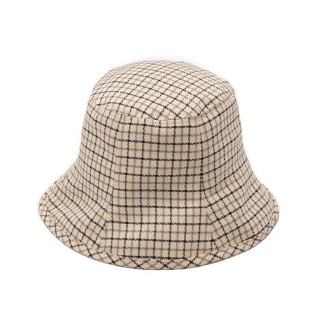 [^ԁFP9392027]yfUCz邢g[̃T}[`FbNnbgB[̏_炩̐ngpāAłƏ_炩GɎdグ܂B̌`LCɌĂ`[bv^ŁAꂢ߂ɂJWAɂ킹₷ACełBy@\z􂢉Ȃ̂łł̂ꂪ\łBwʂ̖ʃe[vŃTCY\BƖ̊֌WɂAۂFČꍇ܂B܂Ap\REX}[gtHȂǂ̊ɂA኱iƉ摜̃J[قȂꍇ܂B