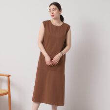 【清涼感／吸水速乾／洗濯機OK／洗濯後しわになりにくい】カットミラノペプラムワンピース