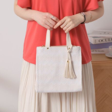 [^ԁFP9372071]yfUCzIG^ڂ䂭^bZt~jg[gBRbgfނőu₩ȈۂȂ̂ŁAĂ̂oV[ɂ҂łBt@Xi[^Cv̗|PbgtōׂdSVcfj̃VvȃX^COɃANZgō킹Ăy@\zKobƊJ₷V}OdlB|Pbg~4Ɩ̊֌WɂAۂFČꍇ܂B܂Ap\REX}[gtHȂǂ̊ɂA኱iƉ摜̃J[قȂꍇ܂Bd:400g