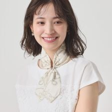 イッツデモ(ITS'DEMO)の【簡単着脱／手洗い可】パール調付マグネットスカーフ