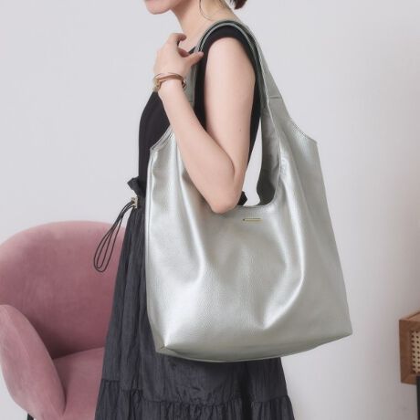 [^ԁFP9372084]yfUCzNbṼV_[nhŌɗDEhg[gB\ʊ̂V{͏_炩ē݂ǂ̂ŁBJWAR[fɂLC߃R[fɂ킹₷ԃACełB肰Ȃ^o[|CgIA4TCY܂TCYŁAIłItł􂵂Ă܂By@\zA4TCY[\BKobƊJłV}OdlB|Pbg~3Ɩ̊֌WɂAۂFČꍇ܂B܂Ap\REX}[gtHȂǂ̊ɂA኱iƉ摜̃J[قȂꍇ܂B----------------------------------------Cɓo^߁CɂȂ鏤i̓n[g}[NNbNIEēׂZ[̒ʒmm点ECɓꗗ炢ł`FbNuĥCɓo^IEVi₨ȏm点----------------------------------------d:415g