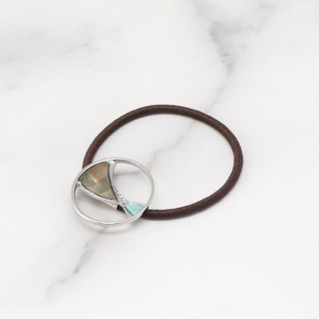 [^ԁFP9402389]yfUCzċCグĂVF̃wASłBƖ̊֌WɂAۂFČꍇ܂B܂Ap\REX}[gtHȂǂ̊ɂA኱iƉ摜̃J[قȂꍇ܂B