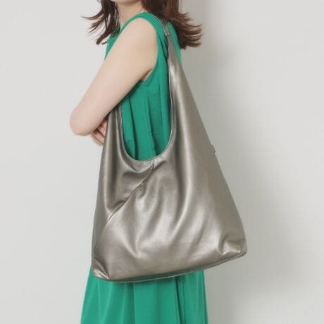 [^ԁFP9374009]yfUCzg[gobOEV_[obO2wayŎgJWAg[goB̂邭Ə_炩gpAgh̃nhłȂꊴUPtg̃Xbgt@Xi[|Pbg͑eʂȂ̂ŁAɏoꂵX}zpXP[XARXȂǃKVKV̂|CgIVo[gpĂ̂ŁAfjpcX^C̃JWAR[fɍ킹̂߂łBV[ו̗ʂɍ킹ĈۂKbƕς2way^CvBy@\zt̃Xgbv킹ăV_[obOƂĂg2wayfUCBJ₷V}OdlB}`̂ŉוՂ[\B|Pbg~4Ɩ̊֌WɂAۂFČꍇ܂B܂Ap\REX}[gtHȂǂ̊ɂA኱iƉ摜̃J[قȂꍇ܂B----------------------------------------Cɓo^߁CɂȂ鏤i̓n[g}[NNbNIEēׂZ[̒ʒmm点ECɓꗗ炢ł`FbNuĥCɓo^IEVi₨ȏm点----------------------------------------d:435g