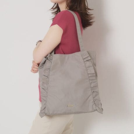 [^ԁFP9374010]yfUCz{[}tfUCőlȈۂɂĂTug[gBMU[̂悤ȒZ߃tȂ̂ŊÂȂ肷fC[ɂg܂BA4TCY܂̂ŁAʋ΁Eʊw̃TuobOƂĂIXXg₷c^g[głA{g[vtȂ̂Ńybg{g܂ݎPȂǂ̓|₷וc^[\łBy@\zA4TCY[\Bwʂɂ̓X}zpXP[XȂǂ̎[ɕ֗ȃt@Xi[|PbgtBJ₷V}OdlB|Pbg~4Ɩ̊֌WɂAۂFČꍇ܂B܂Ap\REX}[gtHȂǂ̊ɂA኱iƉ摜̃J[قȂꍇ܂B----------------------------------------Cɓo^߁CɂȂ鏤i̓n[g}[NNbNIEēׂZ[̒ʒmm点ECɓꗗ炢ł`FbNuĥCɓo^IEVi₨ȏm点----------------------------------------d:270g