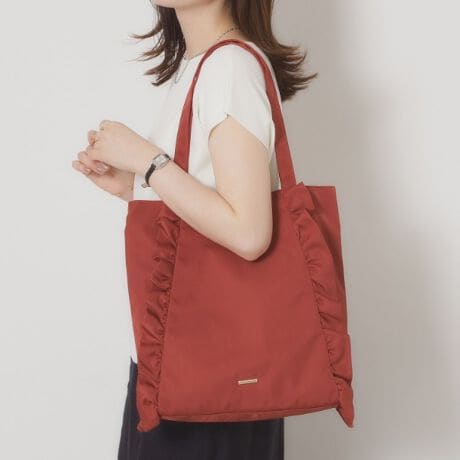 [^ԁFP9374010]yfUCz{[}tfUCőlȈۂɂĂTug[gBMU[̂悤ȒZ߃tȂ̂ŊÂȂ肷fC[ɂg܂BA4TCY܂̂ŁAʋ΁Eʊw̃TuobOƂĂIXXg₷c^g[głA{g[vtȂ̂Ńybg{g܂ݎPȂǂ̓|₷וc^[\łBy@\zA4TCY[\Bwʂɂ̓X}zpXP[XȂǂ̎[ɕ֗ȃt@Xi[|PbgtBJ₷V}OdlB|Pbg~4Ɩ̊֌WɂAۂFČꍇ܂B܂Ap\REX}[gtHȂǂ̊ɂA኱iƉ摜̃J[قȂꍇ܂B----------------------------------------Cɓo^߁CɂȂ鏤i̓n[g}[NNbNIEēׂZ[̒ʒmm点ECɓꗗ炢ł`FbNuĥCɓo^IEVi₨ȏm点----------------------------------------d:270g