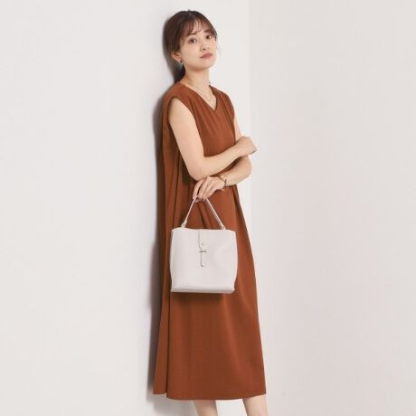 [^ԁFP9353004]yfUCzĂɊ}`ȋ@\fނ̃s[XBƂ̂VGbgŃbNX̂钅SnB1AڐG⊴2Az3Ah~4AC[W[PAƂGƒ悢̂JbgW[[bgfނgpBV_[^bN痎h[v̊GKgȃC܂BɌĂӂƍLVGbgŋCɂȂ鍘qbṽCEȂ̂|CgB݌VlbNJŊ肷茩BIIt킸LV[Œ邱̉đ劈̃ACełByfށzƂG̃JbgW[[bgfށBydlzE|PbgȂEnȂbhi061j͂ⓧ邽߁ACi[̒p߂܂B̐íAzʂ̂fނgpĂ܂B̌ʂ͉ivIł͂܂BƖ̊֌WɂAۂFČꍇ܂B܂Ap\REX}[gtHȂǂ̊ɂA኱iƉ摜̃J[قȂꍇ܂B----------------------------------------Cɓo^߁CɂȂ鏤i̓n[g}[NNbNIEēׂZ[̒ʒmm点ECɓꗗ炢ł`FbNuĥCɓo^IEVi₨ȏm点----------------------------------------