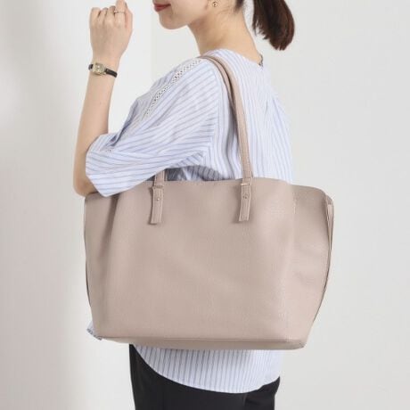 [^ԁFP9374026]`y₩Ɏ^ׂB̑_obOI`yfUCzIłItłV[I΂fC[ɎgyA4g[gBV{̂_炩gpāAǂȃR[fɂ킹₷fUCɁBtg̓JVo[ŃVvȒɂ肰ȂPvXBVt@Xi[̃C[{V}Olbg̗̎Ow\Ŏ[͂ob`łBd߂̒ŏdוł^ꂵɂ̂|CgIGߖ킸g܂By@\zA4TCY[\BPC^ubg̎[ɕ֗ȃNbV|PbgtB|Pbg~4Ɩ̊֌WɂAۂFČꍇ܂B܂Ap\REX}[gtHȂǂ̊ɂA኱iƉ摜̃J[قȂꍇ܂B----------------------------------------Cɓo^߁CɂȂ鏤i̓n[g}[NNbNIEēׂZ[̒ʒmm点ECɓꗗ炢ł`FbNuĥCɓo^IEVi₨ȏm点----------------------------------------d:670g