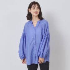 【手洗い可】シアーボリューム袖ブラウス