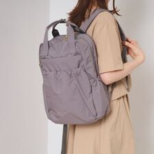 イッツデモ(ITS'DEMO)の【A4／11ポケット】ふんわり軽量撥水リュック