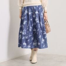 【手洗い可／ウエストゴム】フロントジップデニム風スカート