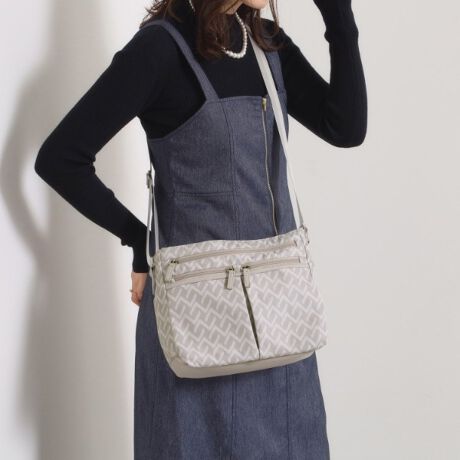 [^ԁFP9374042]yfUCz􉽕fUCA\[g̃~jV_[BꕔȂǃ|CgōgpĂRrfUCłBtgɂ3̃t@Xi[|Pbg{wʂ̓}OtЂ|PbgƎ[͂芮Gߖ킸gJWAACełBy@\zؑ֒Ȃ̂ŏdgł^ꂵɂ݌vB|Pbg~6Ɩ̊֌WɂAۂFČꍇ܂B܂Ap\REX}[gtHȂǂ̊ɂA኱iƉ摜̃J[قȂꍇ܂B----------------------------------------Cɓo^߁CɂȂ鏤i̓n[g}[NNbNIEēׂZ[̒ʒmm点ECɓꗗ炢ł`FbNuĥCɓo^IEVi₨ȏm点----------------------------------------d:250g