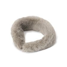 イッツデモ(ITS'DEMO)の【手洗い可】マグネット付きファーティペット