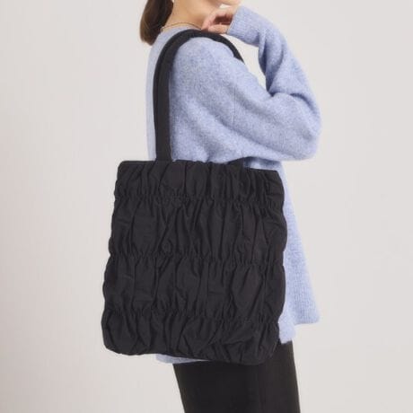 [^ԁFP9374086]yfUCzbV[fށ~MU[fUCŃgĥtbgg[gBptnh͌肪_炩ŁAڂ̉炵wʂɂ͑傫߂2I[v|PbgtŃX}zpXP[XȂǃTbƏoꂵ̂̎[ɕ֗JWAR[fɍ킹Ăĝ߁ITug[gƂĎg₷傫߃fUCłBy@\zA4TCY[\BJ₷V}OdlB|Pbg~5Ɩ̊֌WɂAۂFČꍇ܂B܂Ap\REX}[gtHȂǂ̊ɂA኱iƉ摜̃J[قȂꍇ܂B----------------------------------------Cɓo^߁CɂȂ鏤i̓n[g}[NNbNIEēׂZ[̒ʒmm点ECɓꗗ炢ł`FbNuĥCɓo^IEVi₨ȏm点----------------------------------------d:205g