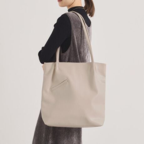 [^ԁFP9374087]yfUCzyʂŏ_炩PUgpTug[gBIIt킸gx[VbNfUCȂ̂Ń}`Ɋ}`tłՂ[\łBtgɂ̓X}zpXP[XAbvȂǂ̏TbƂ܂Xbg|PbgtBǂȃR[fɂ킹₷A1͎Ăx[VbNACełBy@\zA4TCY[\BNNJ̓V}OdlB|Pbg~4Ɩ̊֌WɂAۂFČꍇ܂B܂Ap\REX}[gtHȂǂ̊ɂA኱iƉ摜̃J[قȂꍇ܂B----------------------------------------Cɓo^߁CɂȂ鏤i̓n[g}[NNbNIEēׂZ[̒ʒmm点ECɓꗗ炢ł`FbNuĥCɓo^IEVi₨ȏm点----------------------------------------d:470g