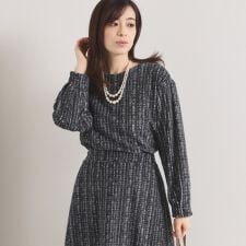 【手洗い可／セットアップ可】ツイード風プリントブラウス