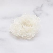 パール調フリルシュシュ