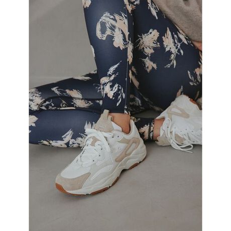 emmi×FILA】Raytracer × emmi | エミ(emmi) | マルイウェブチャネル