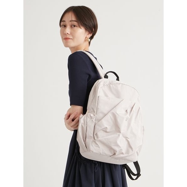 ミキ　emmi グレー ナイロンリュック エミ emmi 【限定カラー】撥水 emmiロゴマルチバックパック