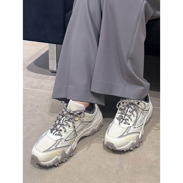 FILA emmi スニーカー 22.5㎝ emmi × FILA │ emmi（エミ）公式サイト