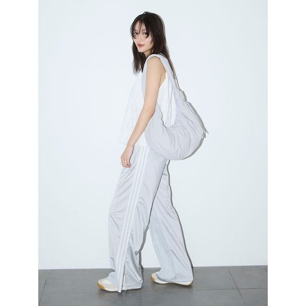 アディダス emmi FIREBIRD LOOSE TRACK PANTS M adidas Originals for emmi】FIREBIRD LOOSE TRACK PANTS(ワイド