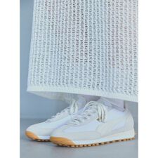 PUMA for emmi】Easy Rider Elevated | エミ(emmi) | マルイウェブチャネル