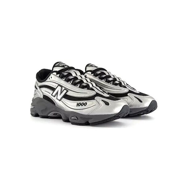 HOKA ONE ONE】RESTORE CHUKKA Paria Farzaneh | エミ(emmi) | マルイ