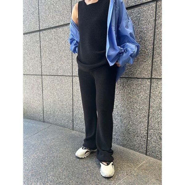 emmi（エミ）アートフラワー柄パンツ エミ emmi アートフラワー柄パンツ （DNVY） -ファッション通販