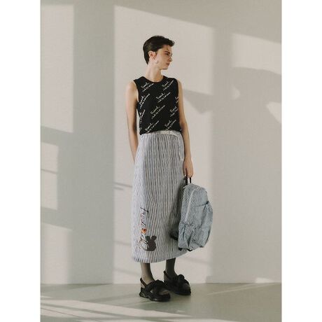 [^ԁF13WFS254011]yLeo LionniiIEIjjz1910NɃI_Ő܂AGAfUCAG{ȂǑʂȕŊ􂵂IEIjButfbNvAu}V[̂߁v2ĩA[ggpS9^CAbvBA[gĂ悤ȔFʂA؂Gv킹AbvPhJȂǁAIEIj̐ESACeɗƂ݂܂B𑸏dAXSLɉ߂悤ɂƂG{̃bZ[W߂VѐSӂRNVBnhEHbVu:ȂLk:L򊴁FȂň:EGXgFS|PbgFL聡DesignEIɗLȃCXgG{𐔁XݏoĂ҃IEIjBytfbNzƁy}V[̂߁ztH[JXEςɁAVѐSvXACeWJBRN[VGbgɃEGXgxgfUC悭X|[eB[ȃfUCɗƂ񂾃XJ[gBFabric^FunctionZ^[obNɃxcĂ̂ő΂ǂARbgfޓL̒ʋCǂT_ɍ킹ĉĂ̋ɉfX^COXJ[gɂȂ܂B