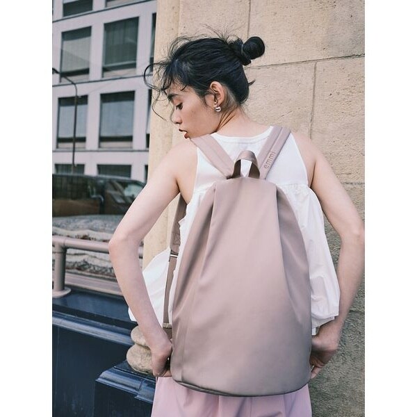 【即購入OK！】emmi eco 撥水ギャザーボディーバックパック　BEG ONLINE限定カラー】eco 撥水ギャザーボディーバックパック