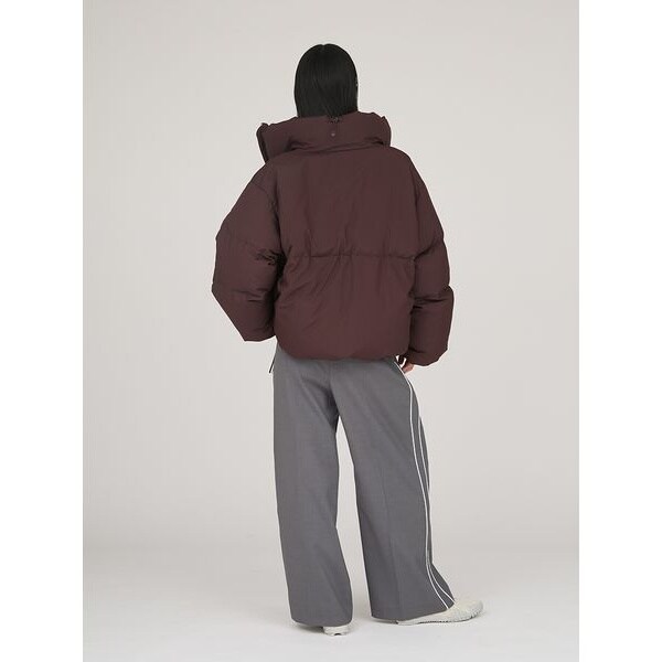 クロップドフォルムダウンコート | エミ(emmi) | マルイウェブチャネル