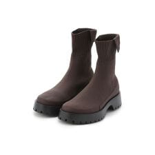 エミ(emmi)のeco ニットブーツ