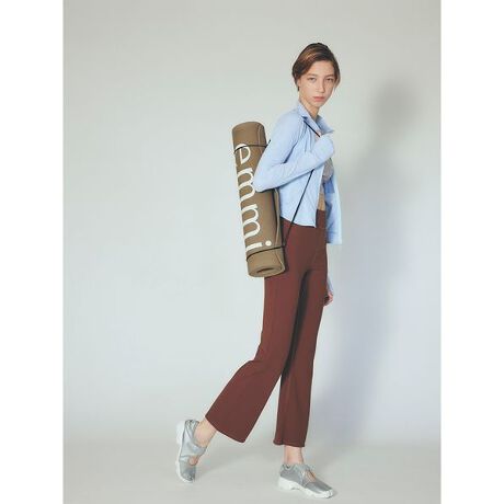 [^ԁF14WCT254202]:ȂnFȂLk:L򊴁FȂň:|PbgFLDesignANeBuȖT|[gAꂽfUC̃tBbglXWPbgByʂŃXgb`ɗDꂽfނgpAĝ̃CɃtBbgȂKȓ܂Btg̓tWbvdlŒEȒPBTz[t͎̑茳Jo[A^̂h~܂BFabric^FunctionCoordinateX|[cV[͂AfC[̃AXW[X^Cɂ҂BW̍sAyjOAKȂǑprɊ􂵂܂Bfނ̃ugbvy14WCT254201zƃMXy14WCP254203z킹ăg[jOEFAƂĂg܂BƖ̊֌WɂAۂFČꍇ܂B܂p\REX}[gtHȂǂ̊ɂA኱iƉ摜̃J[قȂꍇ܂B\߂Bi̐F́AiPi摜QƉB i摜̓Tv̂߁AFTCY̎dlɕύXꍇ܂̂ŁA\߂B