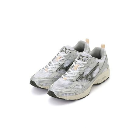 [^ԁFD1GA245109]uMAXIMIZER13vx[XɃfUCꂽ2000NfiƂ郂fuMXRvBChXg{l̑̌`ɃtBbgăY}ACɋo[̗̍pȂ₷₷ǋ1łBJWAȑɂ[hX^CɂR[fɓ݂AANZgƂȂACełBƖ̊֌WɂAۂFČꍇ܂B܂p\REX}[gtHȂǂ̊ɂA኱iƉ摜̃J[قȂꍇ܂B\߂Bi̐F́AiPi摜QƉBz̏󋵂ɂAjĂꍇ܂̂ŗ\߂B