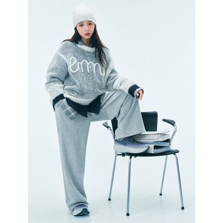 [^ԁFAWP55716-AG]gemmi exclusive modelhWbvt[fBAXGbgMU[pcAjbgXA \bNX4^oBt[fBApc̃p^[emmiIWiŁA New Balance̐ngpBt[fB͒ZŁAg͂A A[`̃ShJB pćAyȗSnłT}ɂȂA EGXg̃MU[fUCBƖ̊֌WɂAۂFČꍇ܂B܂p\REX}[gtHȂǂ̊ɂA኱iƉ摜̃J[قȂꍇ܂B\߂Bi̐F́AiPi摜QƉB