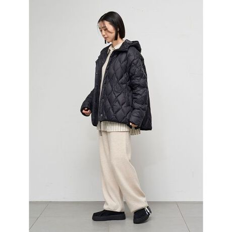 [^ԁF13WFC255010]ۉnhEHbVuLk:萶ň:|PbgFyemmi ~ TAIONzl̂鉿i̒ǋɃtH[JX𓖂āA@\EۉESnɍS_EEFA[WJAxHsn𒆐SɁA@\ACe舵ĂuhuTAIONvBDesignJWAɂƉHDỹLeBOR[gBI[o[TCYɍĂ̂ŃjbgȂǂ̏ォC˂Ȃg܂Bx[VbNȃACeŃ^E[XAEghAV[ɂłPłB̃R{ł́ANڂ̐[݂̂uEJ[ʒJ[ɁBVvȃX^COɂ{̗vfvXo܂BTAIONMILITARY LINE̓ƂȂ闼eXbgt@Xi[͉悪鎖œ₷ȂA{gX̃|PbgɎ₷d˒yłdlƂȂĂ܂BFabric^FunctionyƂ˓YTAIOŃA̍_EiHсj̗pĂ܂B ʂŎgp_EyāA gC܂ނƂł܂B\n̓C^Ã^C[XgЂ̒ԑfށByČ߂Ȃ\ʁA\tgȕƁAAhAAhƑ̋@\˔Ă܂BCoordinateZȂ▭ȏ䊴ō킹{gI΂AǂȃR[fBl[gɂ͂܂܂BƖ̊֌WɂAۂFČꍇ܂B܂p\REX}[gtHȂǂ̊ɂA኱iƉ摜̃J[قȂꍇ܂B\߂Bi̐F́AiPi摜QƉB i摜̓Tv̂߁AFTCY̎dlɕύXꍇ܂̂ŁA\߂B